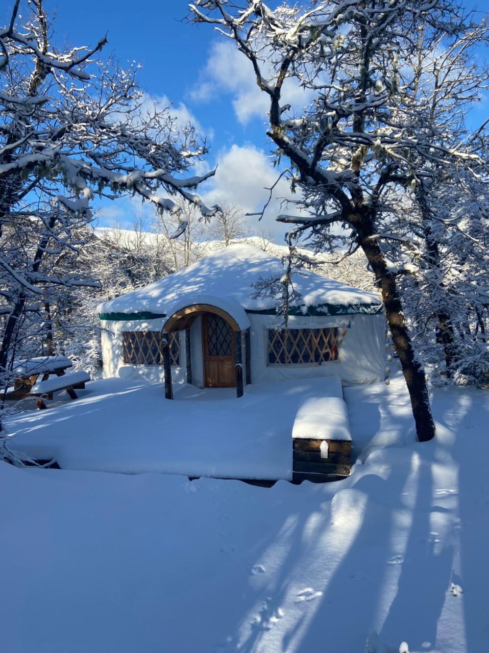 Yurta Patagonia nieve
